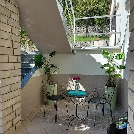 Modern And Cosy Ivana With A Beautiful Seaview *