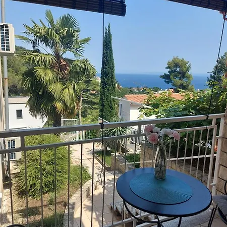Apartment Modern And Cosy Ivana With A Beautiful Seaview Moscenicka Draga