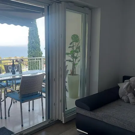 Modern And Cosy Ivana With A Beautiful Seaview Apartment